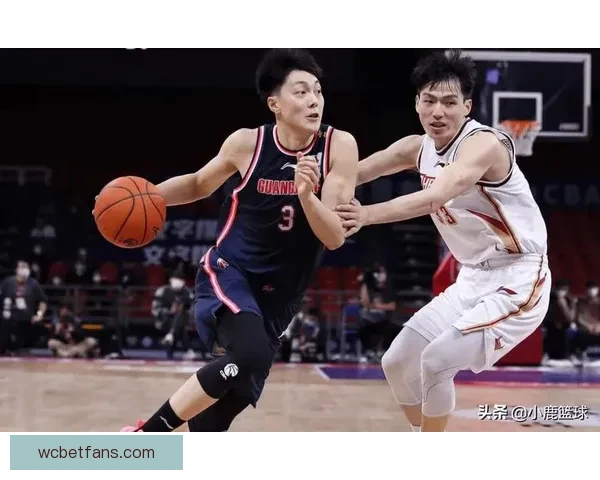 山东鏖战胜辽宁挺进对决上海陈林坚爆发砍18分成关键先生